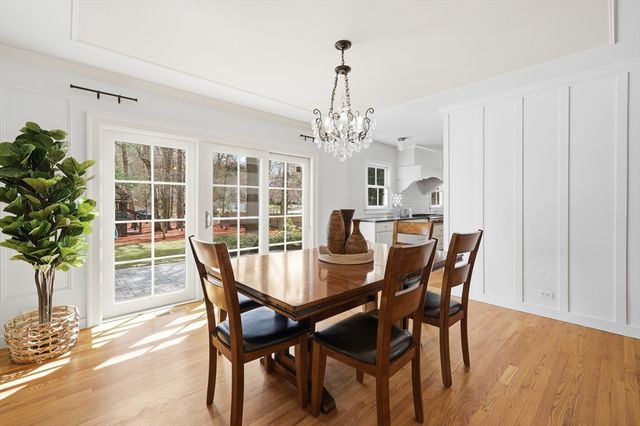 136 Cedar St, Lexington, MA 02420