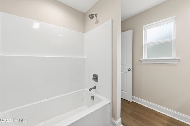 221 Camerons Cove Drive, Carencro, LA 70520