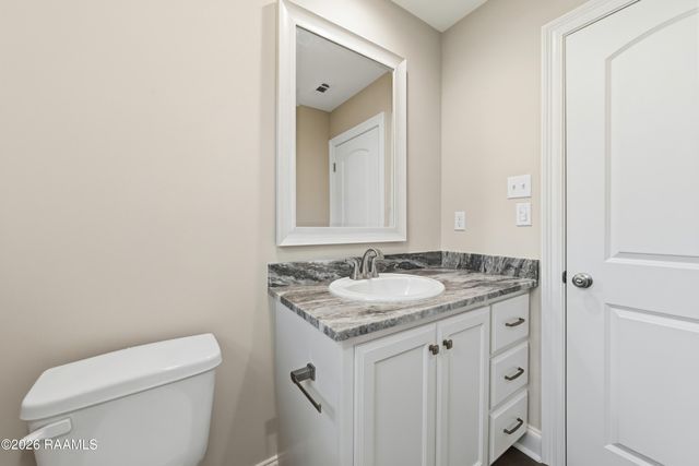 221 Camerons Cove Drive, Carencro, LA 70520