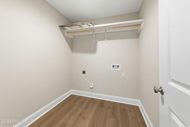 221 Camerons Cove Drive, Carencro, LA 70520