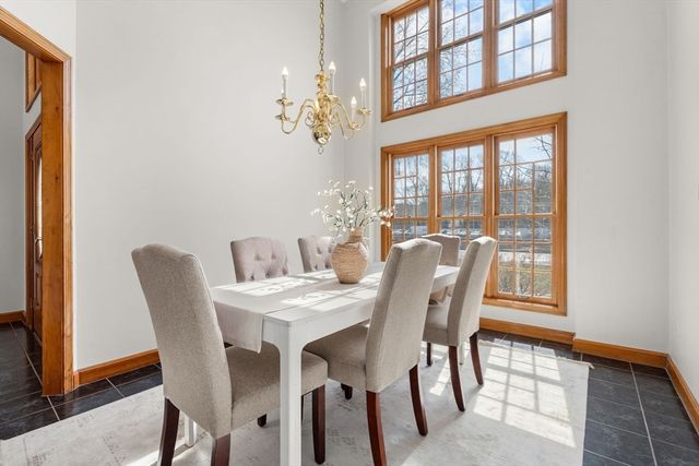 428 Broadway, Lynnfield, MA 01940