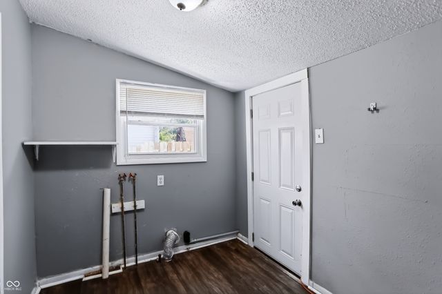 4929 W Caven Street, Indianapolis, IN 46241