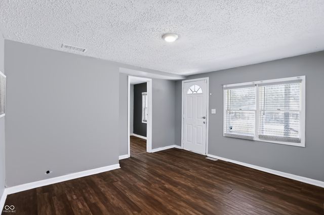 4929 W Caven Street, Indianapolis, IN 46241