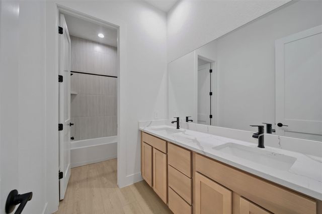 322 Louvenia Court, Pinehurst, TX 77362