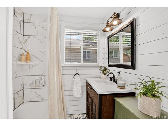 4160 Ammons St, Wheat Ridge, CO 80033