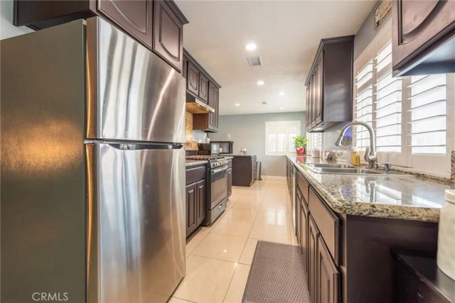 656 Wilson Ave, Perris, CA 92571