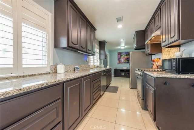 656 Wilson Ave, Perris, CA 92571
