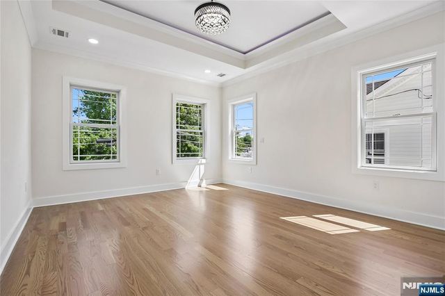 318 Halsey Road, Par-troy Hills Twp., NJ 07054
