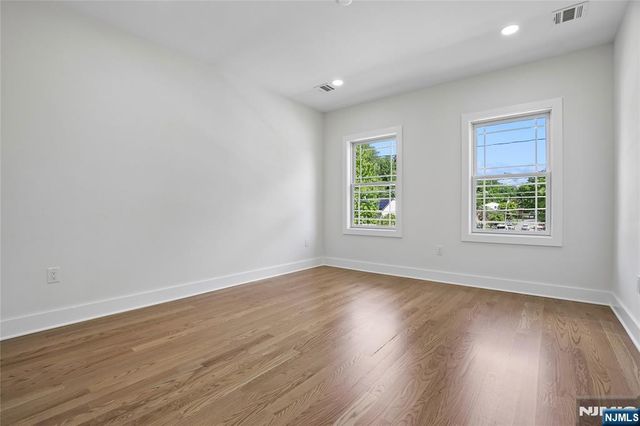 318 Halsey Road, Par-troy Hills Twp., NJ 07054