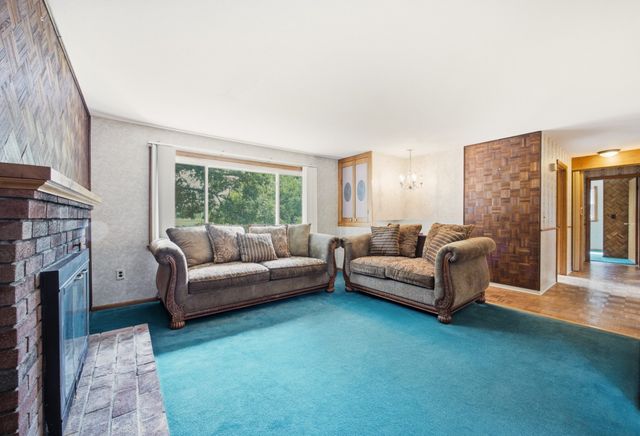 410 Crescent St, East Bridgewater, MA 02333
