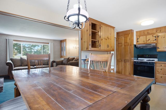 410 Crescent St, East Bridgewater, MA 02333