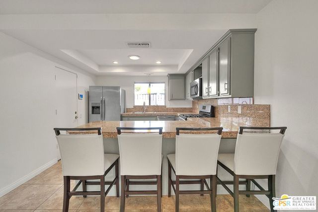 45700 Mountain View Avenue, Palm Desert, CA 92260