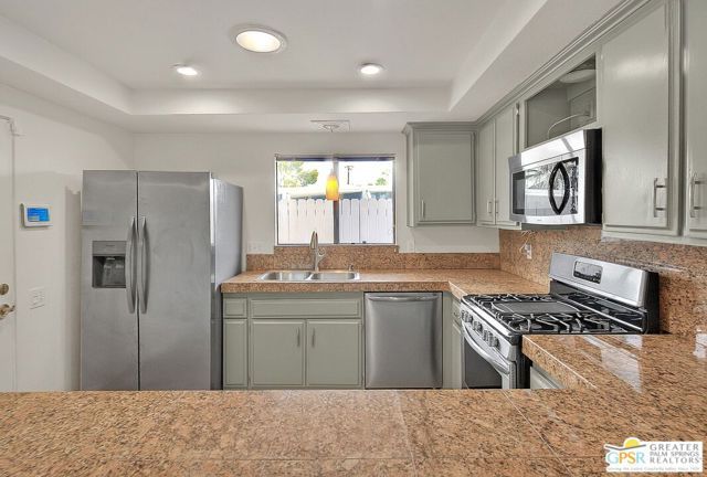 45700 Mountain View Avenue, Palm Desert, CA 92260