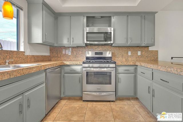 45700 Mountain View Avenue, Palm Desert, CA 92260