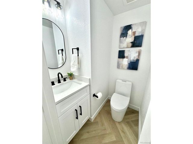 8600 E Bellewood Pl, Denver, CO 80237