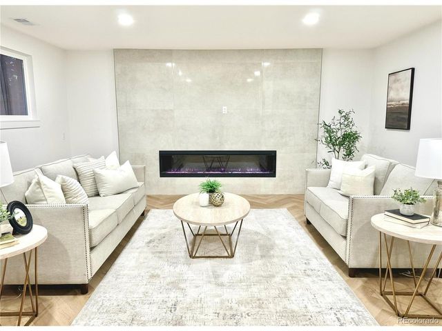 8600 E Bellewood Pl, Denver, CO 80237