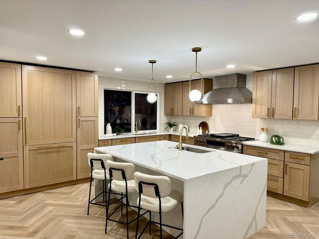 8600 E Bellewood Pl, Denver, CO 80237