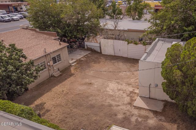 7907 ALAMEDA Avenue, El Paso, TX 79915