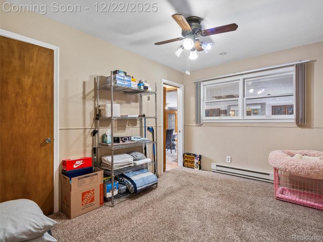 44833 MADDELEIN Street, Clinton Charter Township, MI 48036