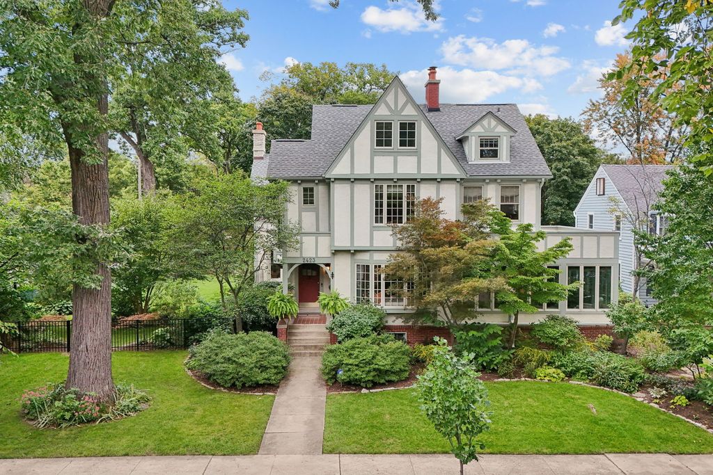 2423 Harrison Street, Evanston, IL 60201 — exterior