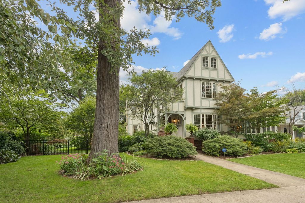 2423 Harrison Street, Evanston, IL 60201 — photo 2