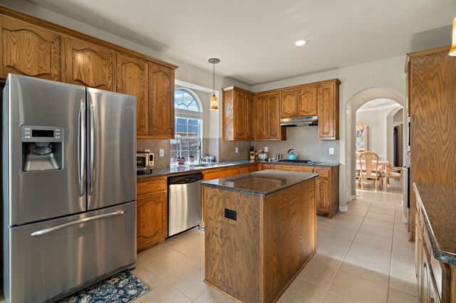 14048 Zippo Way, Fort Worth, TX 76052