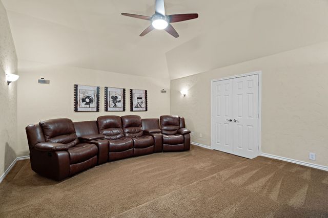 14048 Zippo Way, Fort Worth, TX 76052