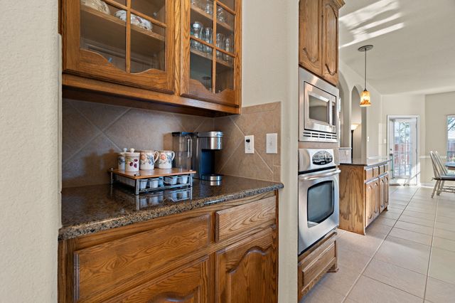 14048 Zippo Way, Fort Worth, TX 76052