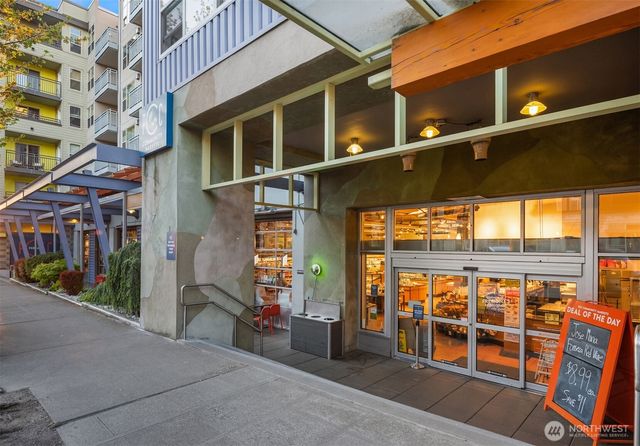 3606 Francis Avenue N, Seattle, WA 98103