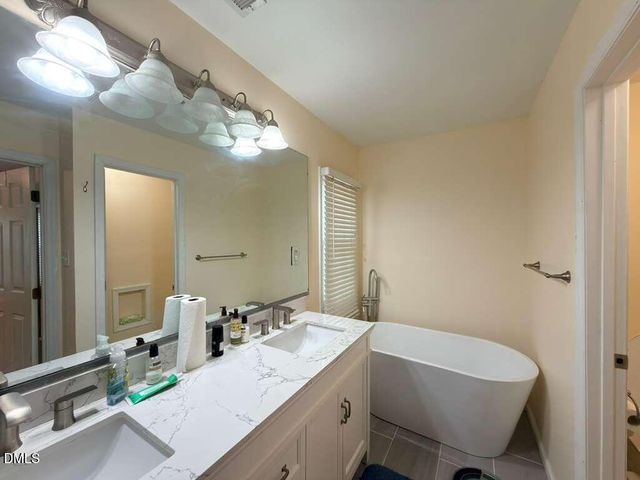 109 E Seve Court, Morrisville, NC 27560