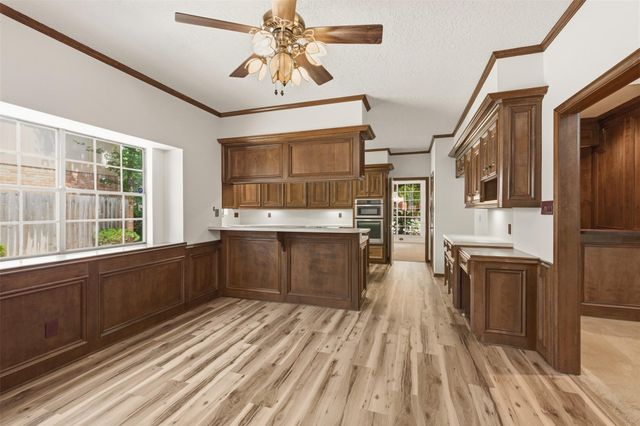 12211 Cypresswood Drive, Houston, TX 77070