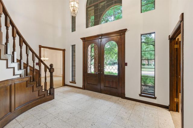 12211 Cypresswood Drive, Houston, TX 77070
