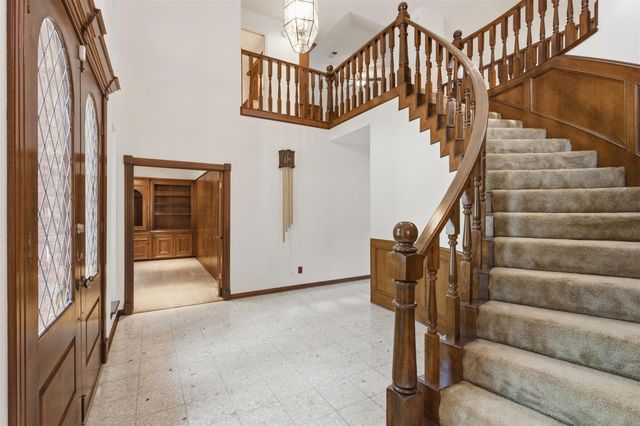 12211 Cypresswood Drive, Houston, TX 77070