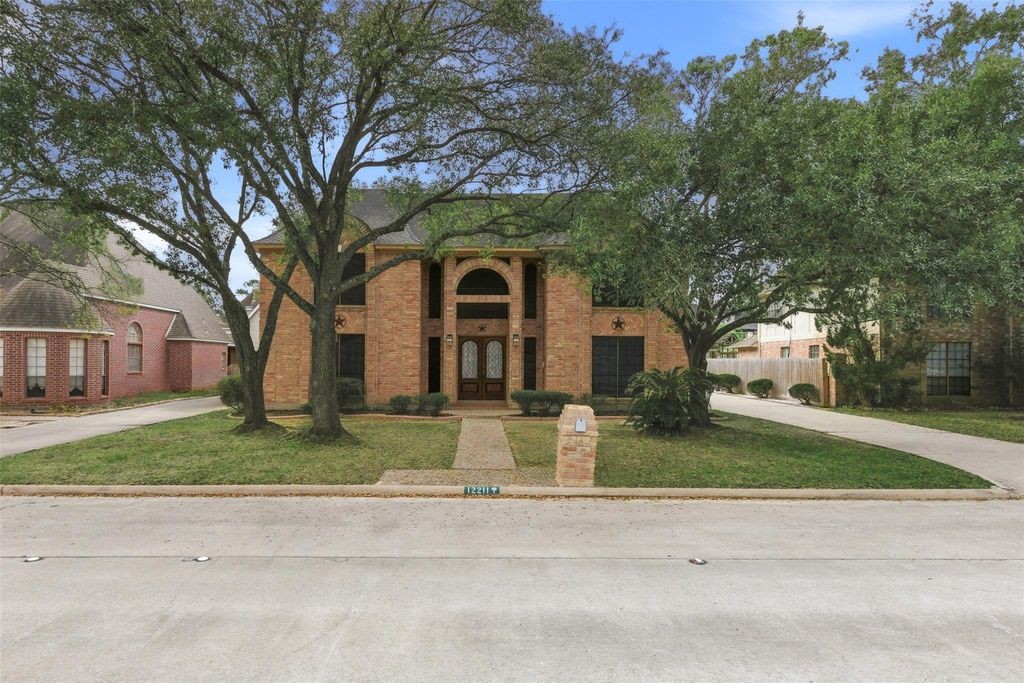 12211 Cypresswood Drive, Houston, TX 77070