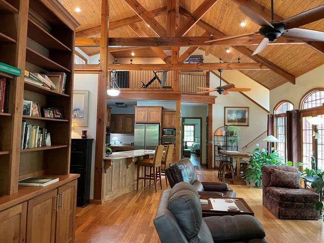 381 Ross Drive, Mineral Bluff, GA 30559