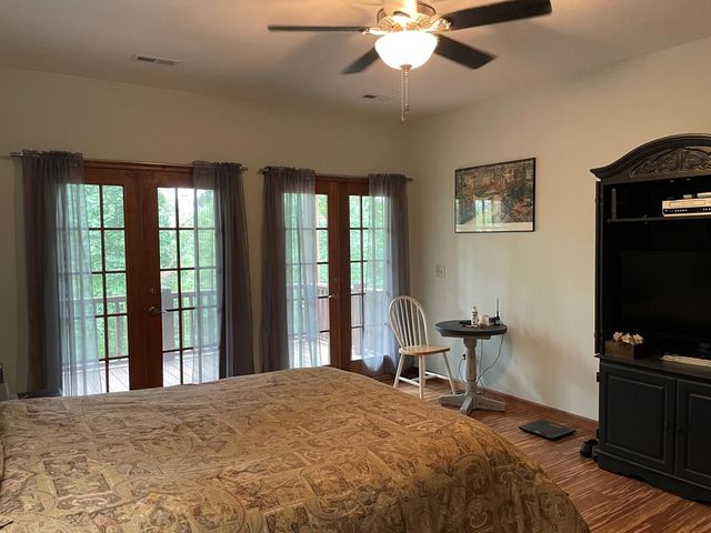 381 Ross Drive, Mineral Bluff, GA 30559