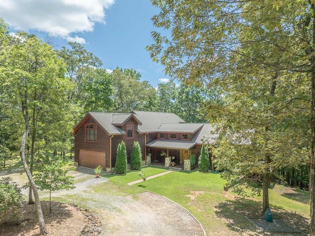 381 Ross Drive, Mineral Bluff, GA 30559