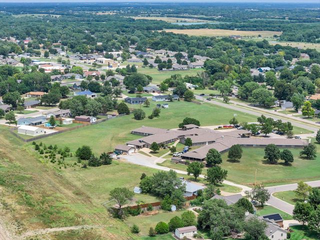 260 W Dusk, Rose Hill, KS 67133