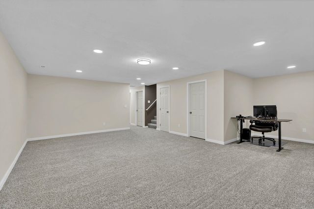 260 W Dusk, Rose Hill, KS 67133