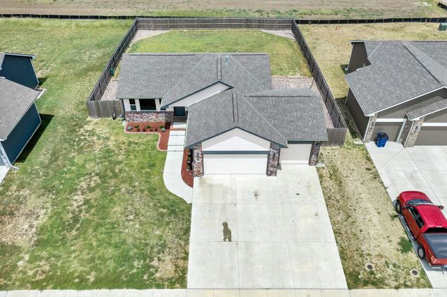 260 W Dusk, Rose Hill, KS 67133