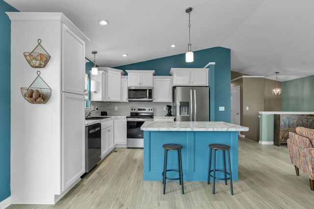 260 W Dusk, Rose Hill, KS 67133