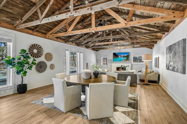 6111 Hudson Bend RD RD, Austin, TX 78734