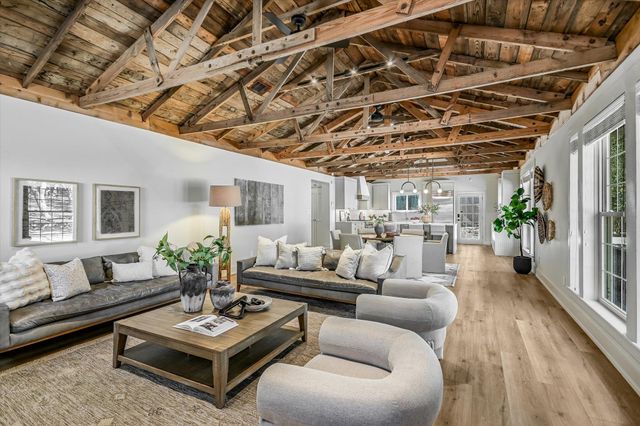 6111 Hudson Bend RD RD, Austin, TX 78734