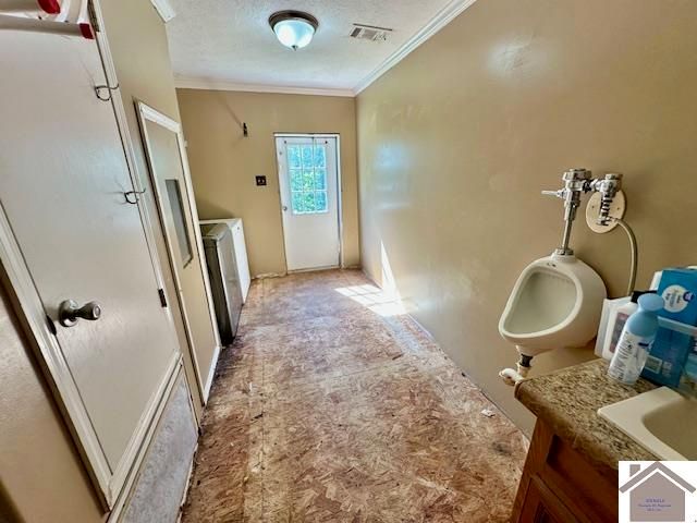 349 Hiatt Cemetery Rd, Benton, KY 42025