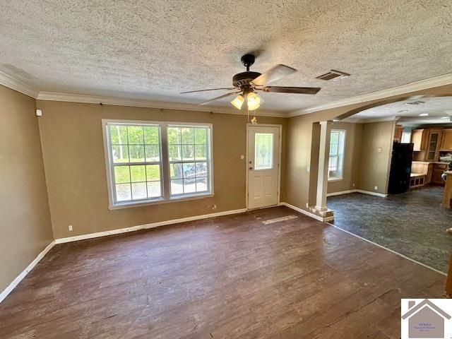 349 Hiatt Cemetery Rd, Benton, KY 42025