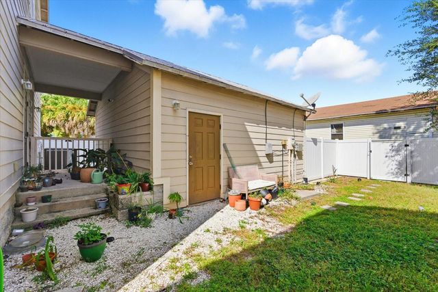 1808 E COLUMBUS DRIVE 2, Tampa, FL 33605