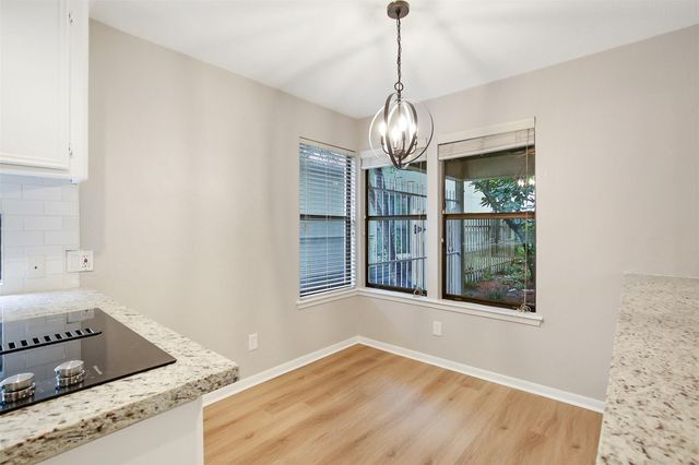 36 N Autumnwood Way, The Woodlands, TX 77380