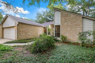 36 N Autumnwood Way, The Woodlands, TX 77380