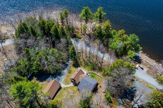 1006 Goose Pond Road, Canaan, NH 03741
