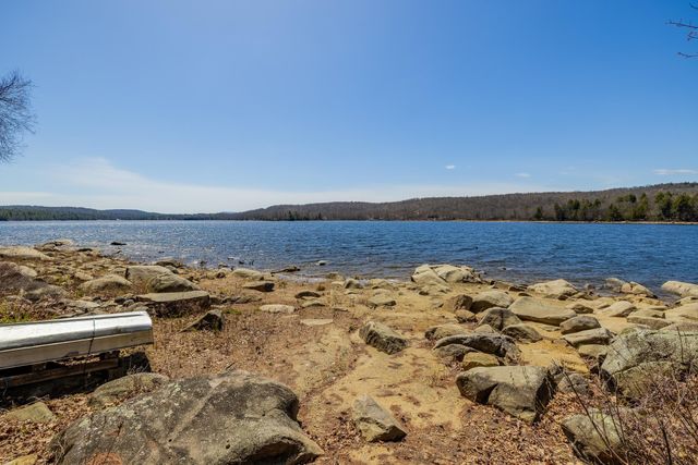 1006 Goose Pond Road, Canaan, NH 03741